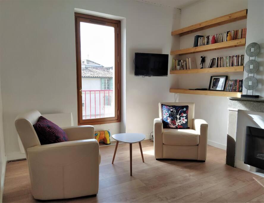 Bel Appartement Au Coeur De La Cite Medievale Sommières Exteriér fotografie