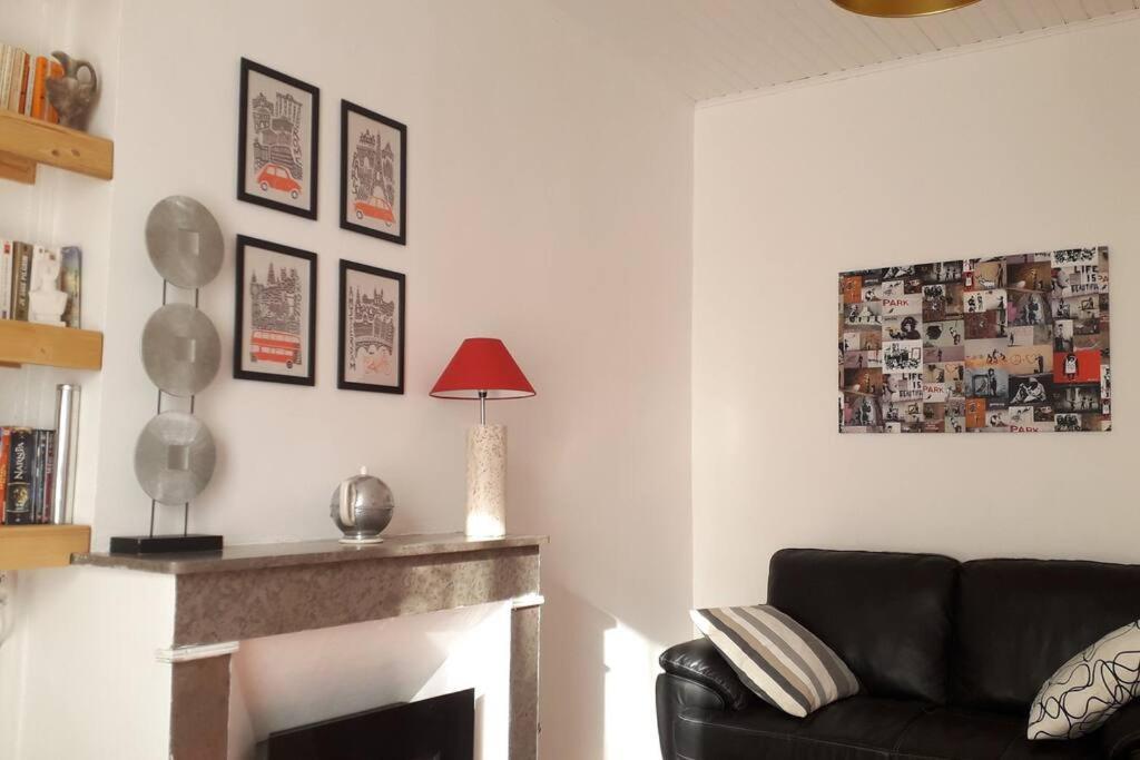 Bel Appartement Au Coeur De La Cite Medievale Sommières Exteriér fotografie